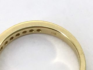 anillo oro 18k con piedra con diamante