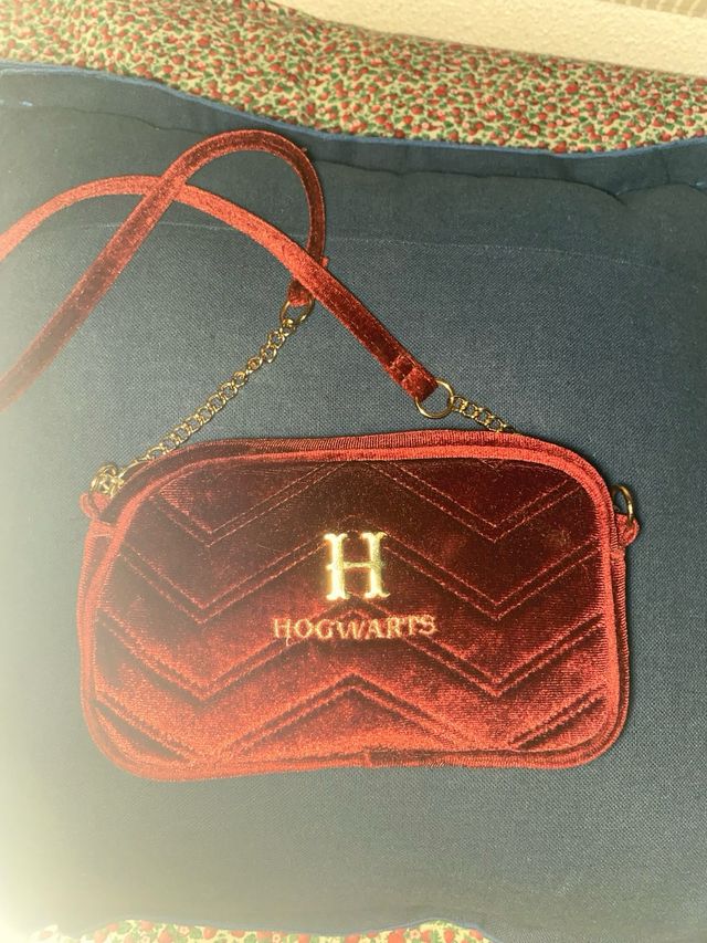 Bolso terciopelo HOGWARTS color granate