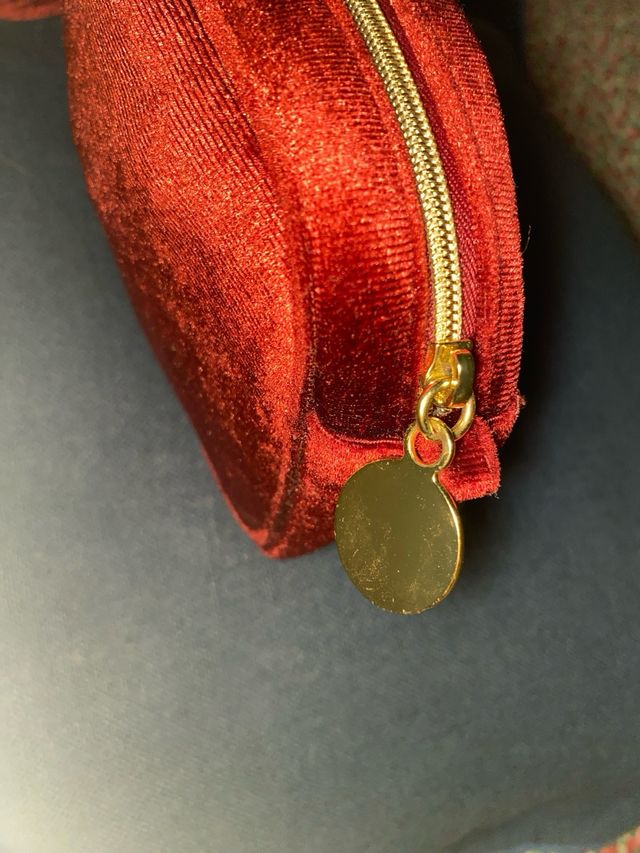 Bolso terciopelo HOGWARTS color granate