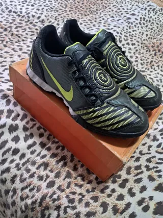 Scarpe calcetto Nike Total90