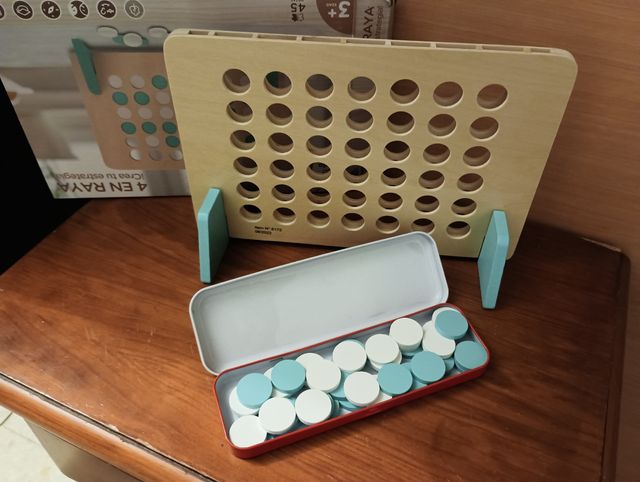 Juego 4 en Raya Madera