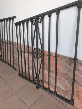 Varanda de forja decorativa