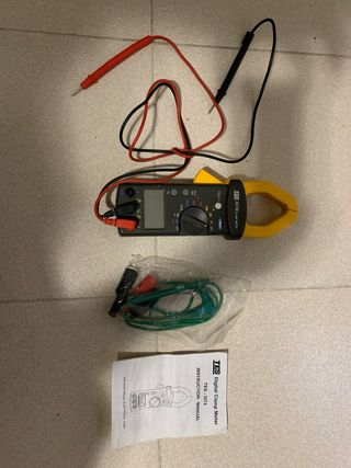 Pinza Amperimétrica Digital TES-3074