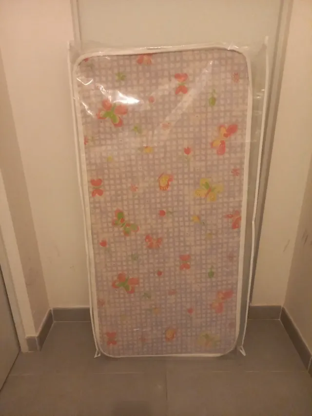 Colchón Cuna Nuevo 117x57cm. Hago cambios.