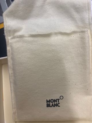 Cartera Montblanc Negra
En tienda 170€