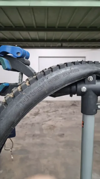 Pneu Specialized Butcher 29x2.3 T9