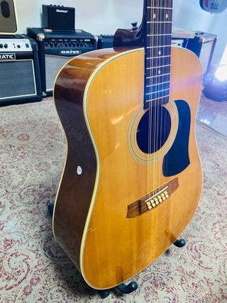 Guitarra Aria 12 cuerdas