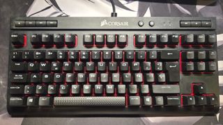 Teclado Gaming Corsair K63 Negro