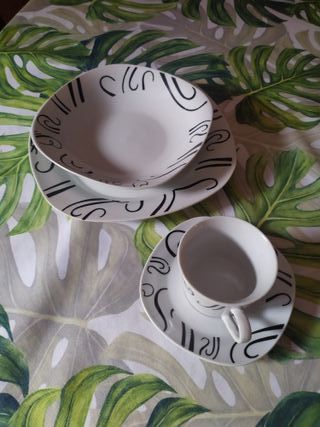 Vajilla Porcelana Daniella della Casa Años 90