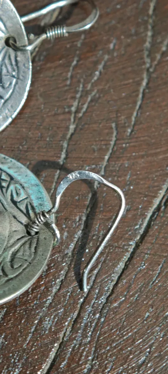 Orecchini vintage in argento e cristallo verde