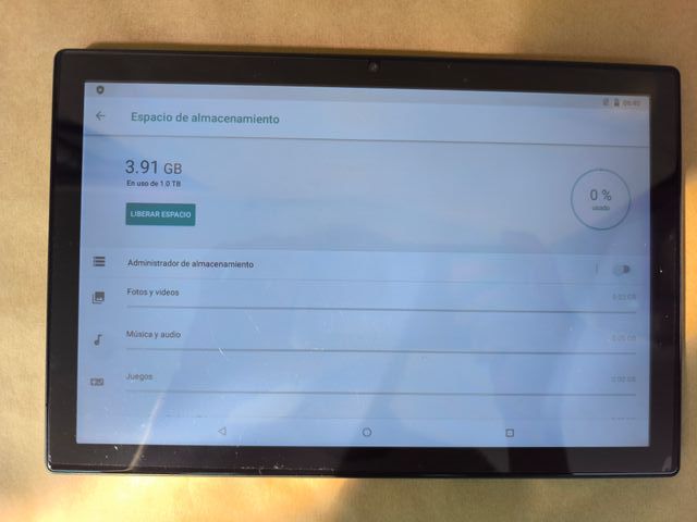 Tablet Android con accesorios – Nueva