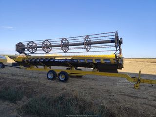 Cosechadora New Holland CR8070