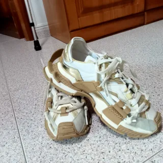 Scarpe Dolce & Gabbana in oro e bianco