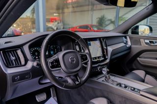 VOLVO XC60 D4 R-DESIGN 163 CV