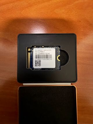 SSD 1TB Phison ESMP001TKB5C3-E19TS