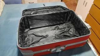 Maleta Grande de Viaje Roja 77cm