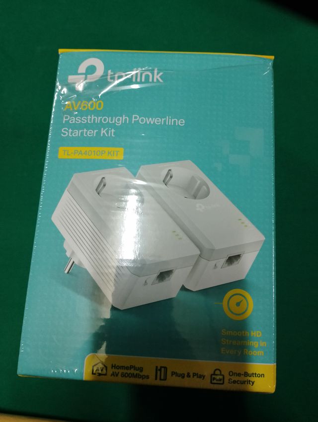 TP-Link AV600 Passthrough Powerline Starter Kit