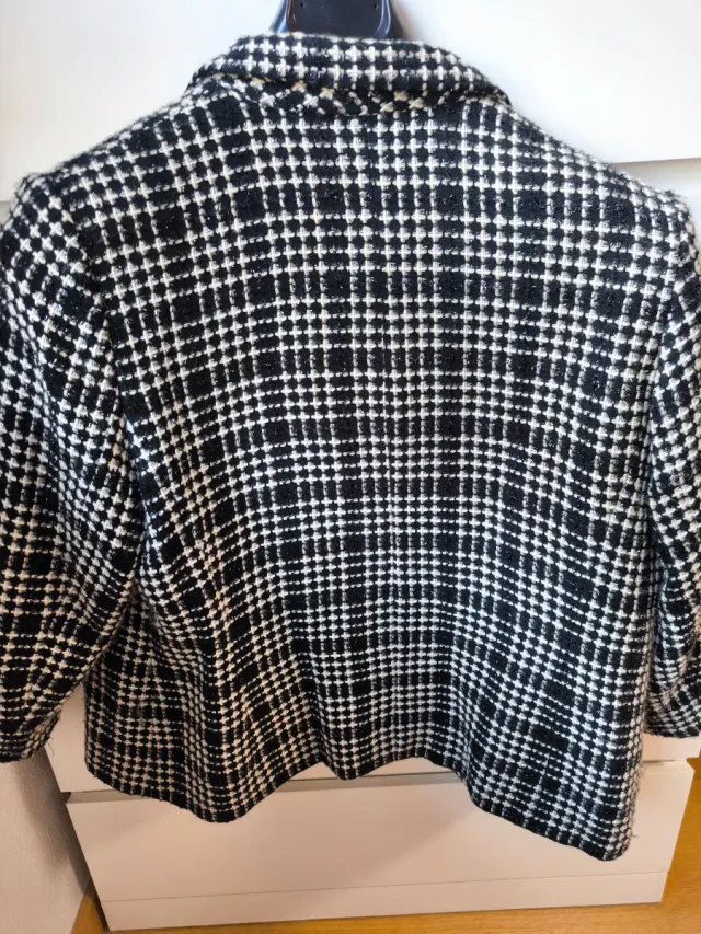 Chaqueta Oresfe Mujer Cuadros Blanco y Negro