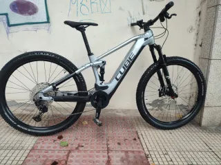 Cube Stereo Hybrid 120 Race