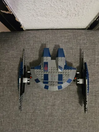 Lego Star Wars 8016 Droide Hiena Bombardero.