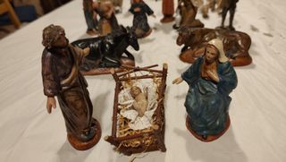 Nacimiento antiguo figuras belén