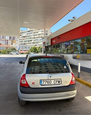 Renault Clio  2003
