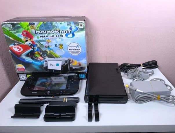 Nintendo Wii U Mario Kart 8 Premium Pack