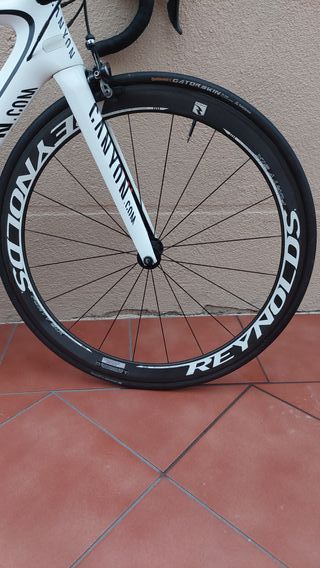 Bicicleta Carretera Carbono Canyon Aeroad CF 7kg.