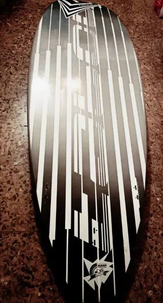 Tabla Paddle Surf Olas con funda y tres quillas.