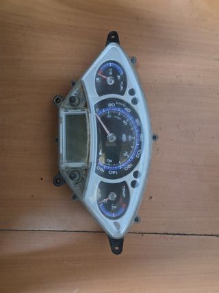 Cuadro Cuentakilómetros Yamaha Xmax 250