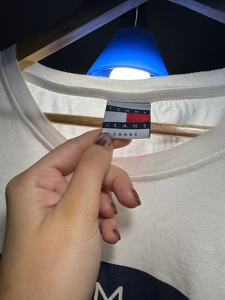 Camiseta Tommy Jeans Logo Bandera