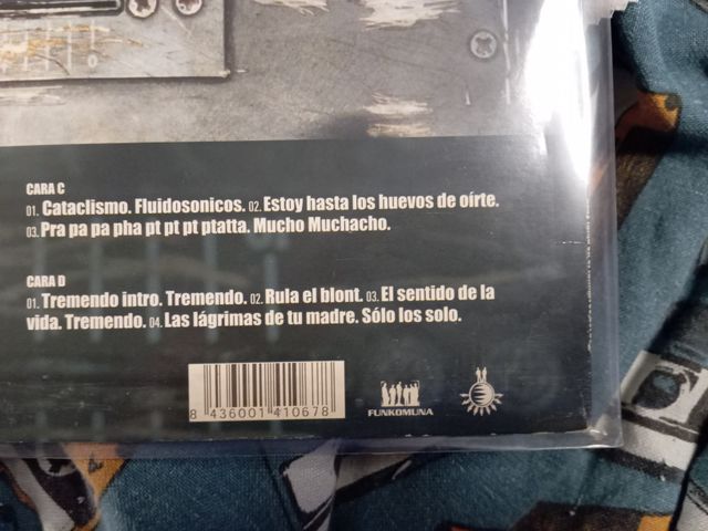 Vinilo Griffi Akay Lama en el Funkarreo 2015