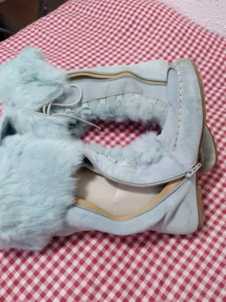 Botas de invierno con pelo azul