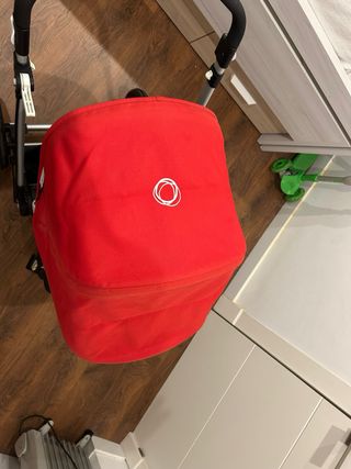 Bugaboo Silla de Paseo Roja y Negra