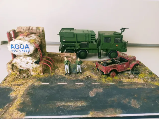 Pegaso 3055 Teruel Militar  Lanzacohetes 1/43