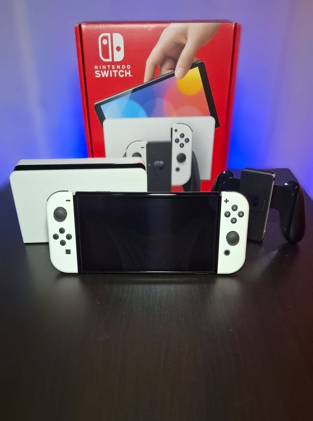 Nintendo Switch OLED 64GB Blanca