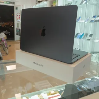 MacBook Air 13 M4 16GB 256GB