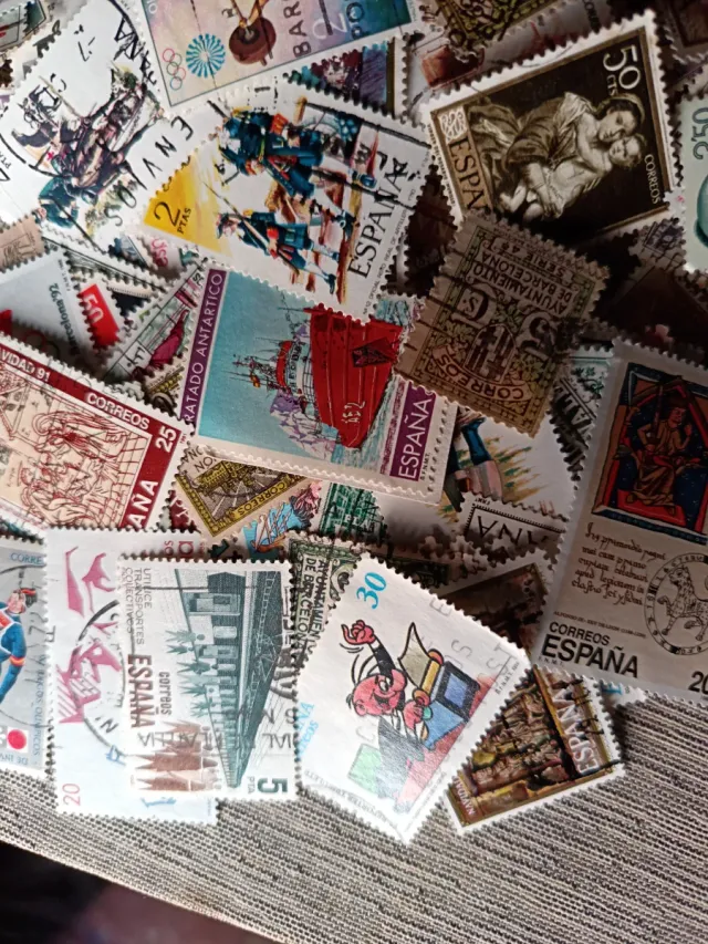 900 Sellos España Usados Sin Repetir
