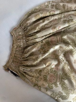 Falda fallera/labradora beige floral