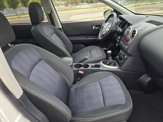 Nissan Qashqai+2 2011