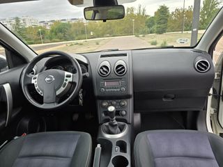 Nissan Qashqai+2 2011