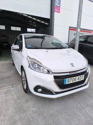 Peugeot 208 2017