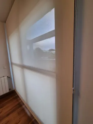 Estor enrollable screen 5% 215x260 blanco