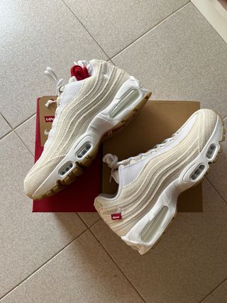 Nike Air Max 95 x Levi's T.42,5