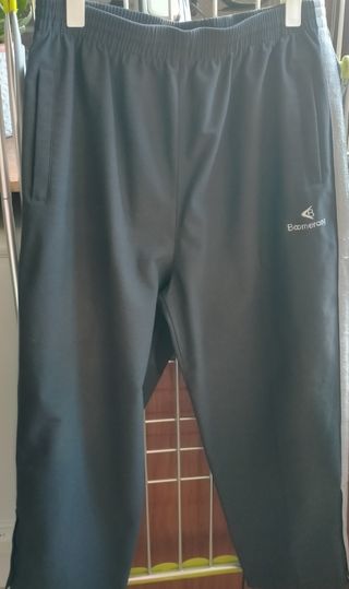 Pantalón chándal Boomerang Talla 54