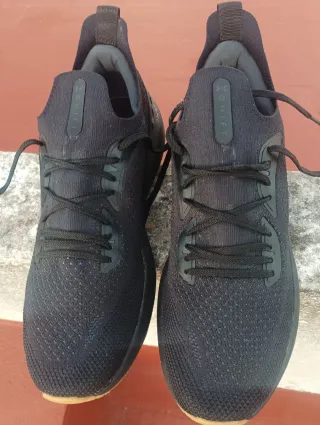Zapatillas Under Armour Negras