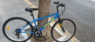 Bicicleta azul ATRACTOR CROSS