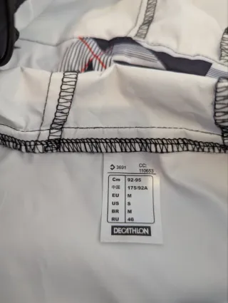 NUOVO impermeabile Kalenji - Taglia M