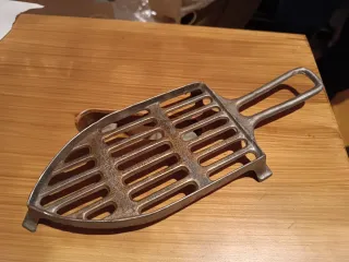 Base de plancha antigua