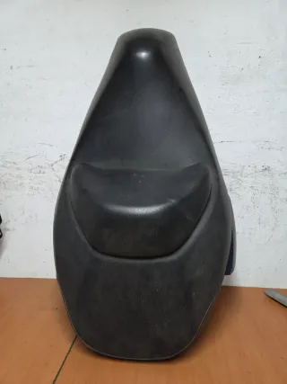 Asiento Suzuki Burgman Carburación